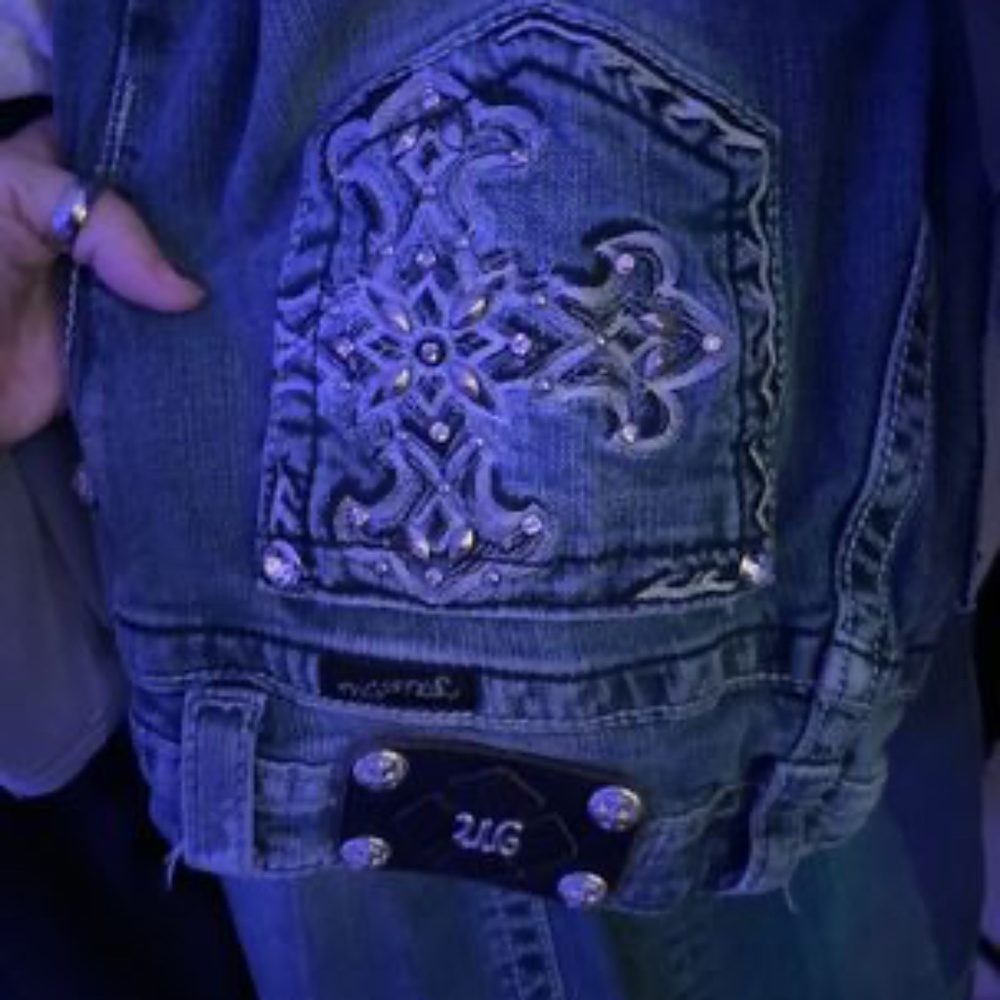 Miss me jeans size 26 (size small really)